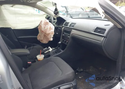 2014 Volkswagen Passat 1.8T S from USA, damaged, VIN 1VWAT7A34EC110632